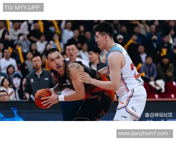 奥斯与阿青年激战正酣谁能在这场对决中笑到最后