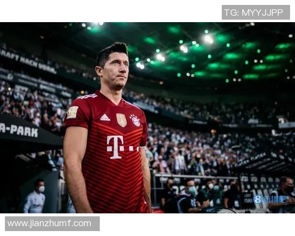 莱万重返德甲助力旧主球队拜仁球迷怒斥其背叛与忘恩负义